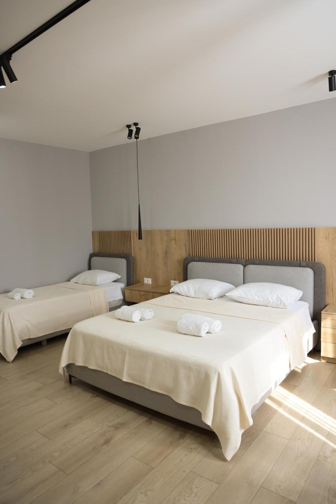 Sol Hotel Shkoder Ngoại thất bức ảnh