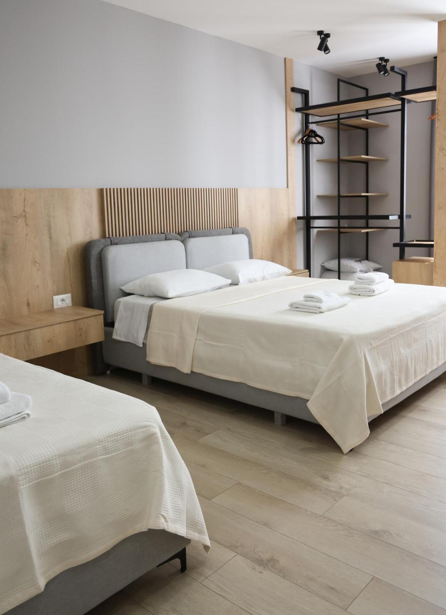 Sol Hotel Shkoder Ngoại thất bức ảnh
