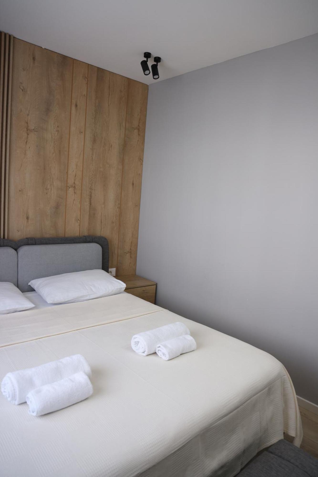 Sol Hotel Shkoder Ngoại thất bức ảnh